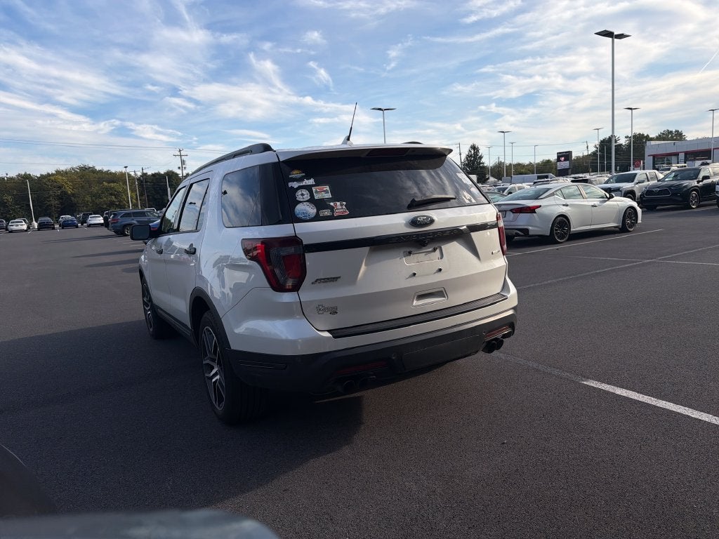 2018 Ford Explorer Sport