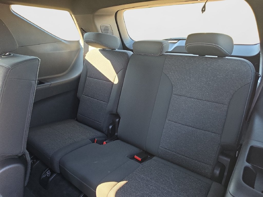 2025 Chevrolet Traverse LT 2LT