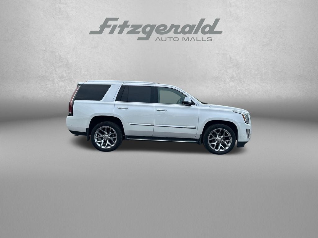 2017 Cadillac Escalade Luxury