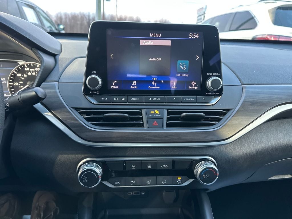 2023 Nissan Altima 2.5 SV