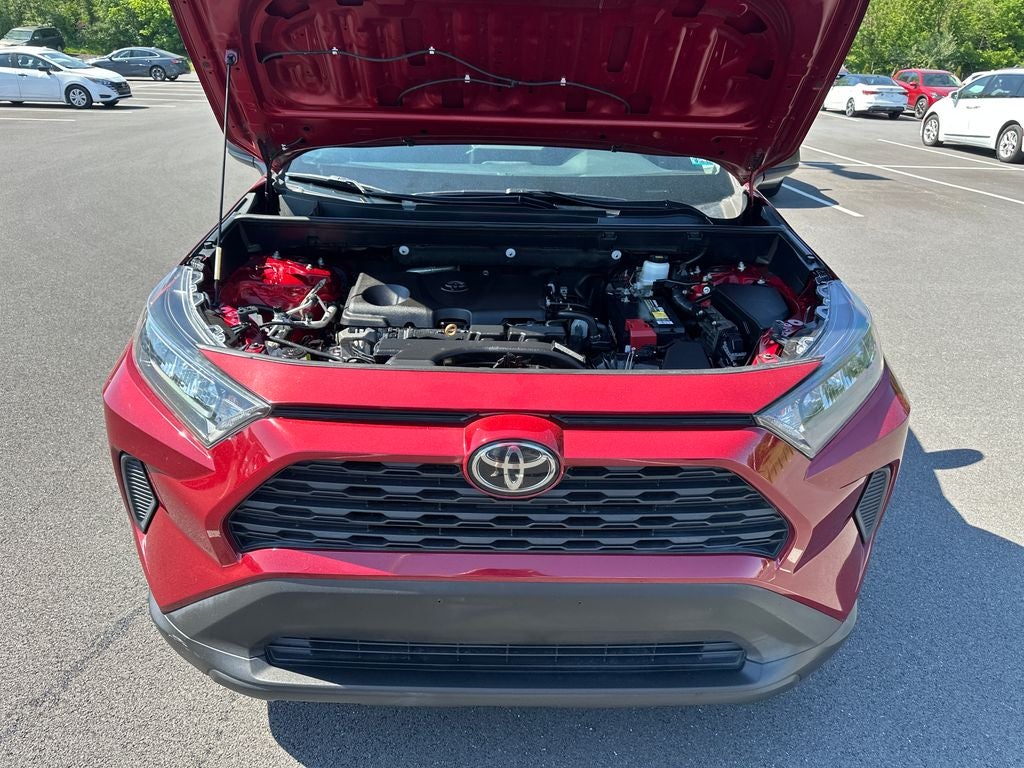 2019 Toyota RAV4 LE