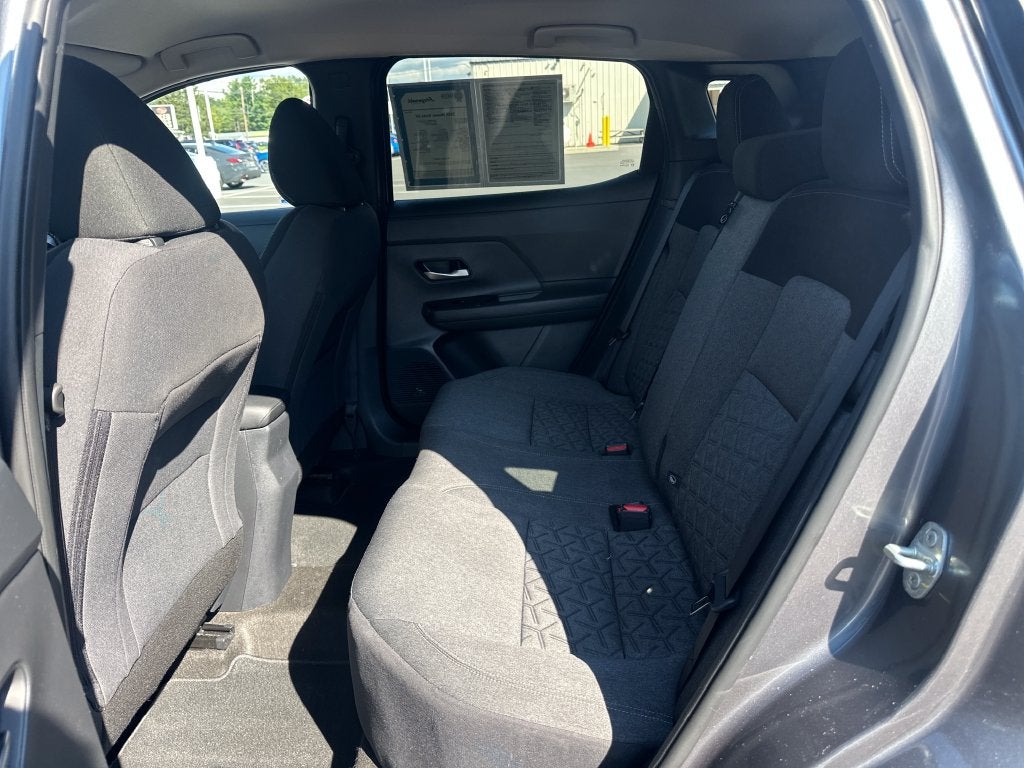 2025 Nissan Kicks MPV SV