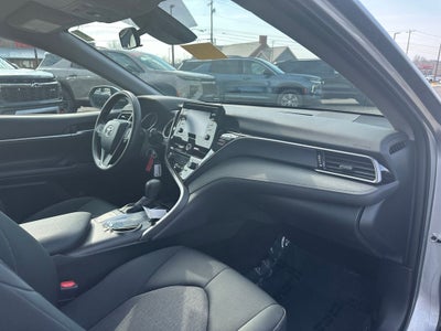 2023 Toyota CAMRY LE