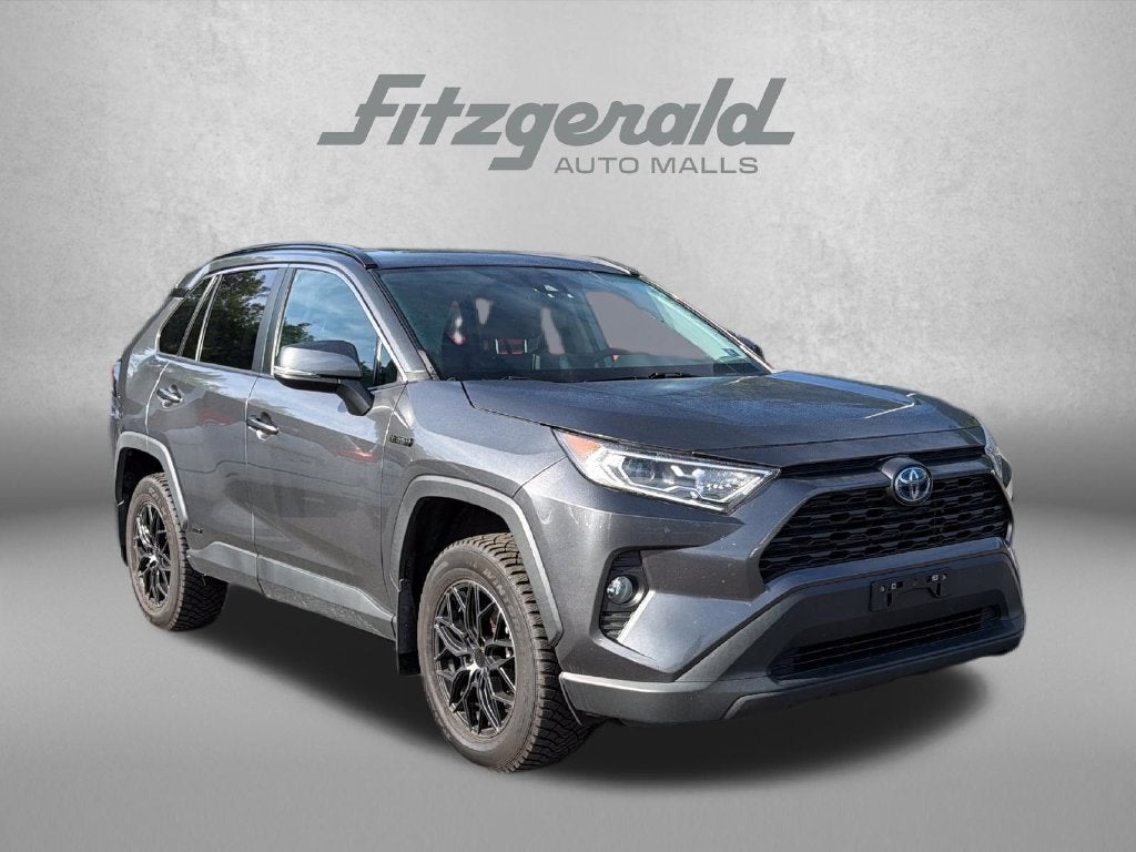 2021 Toyota RAV4 Hybrid XLE