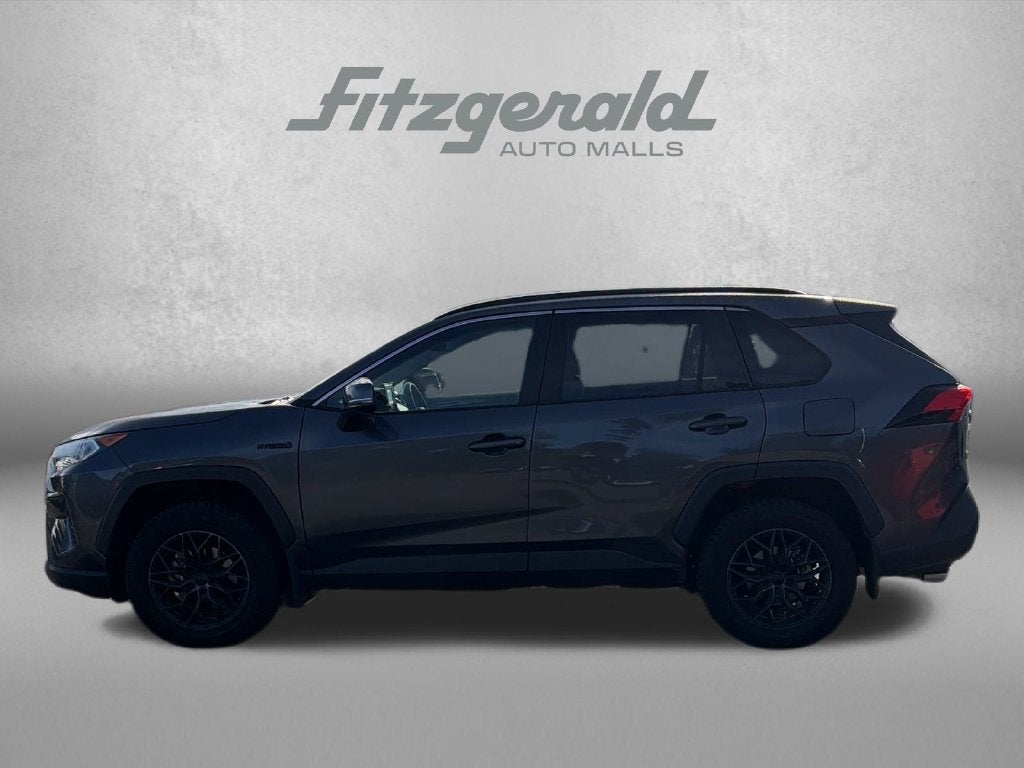 2021 Toyota RAV4 Hybrid XLE