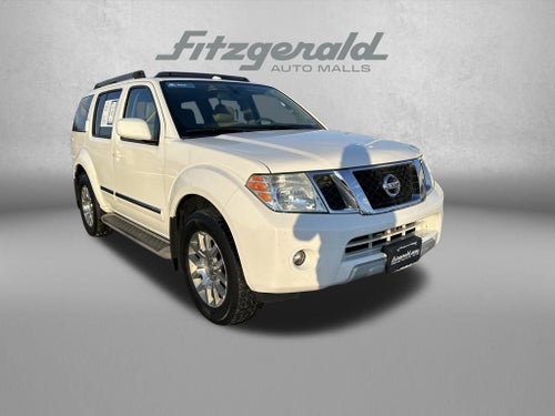 2012 Nissan Pathfinder LE