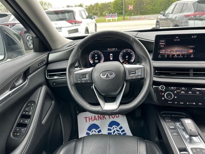2023 INFINITI QX60 LUXE