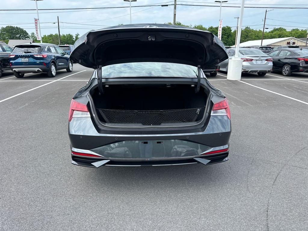 2023 Hyundai Elantra Limited