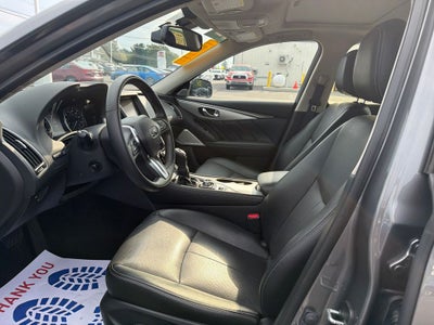 2023 INFINITI Q50 LUXE