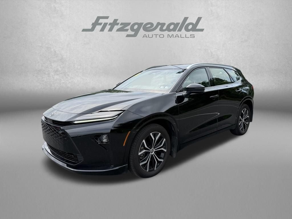 2025 Toyota Toyota Crown Signia XLE