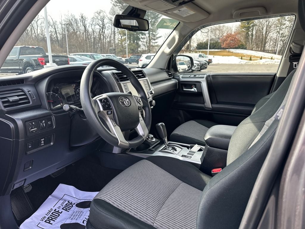 2020 Toyota 4RUNNER SR5