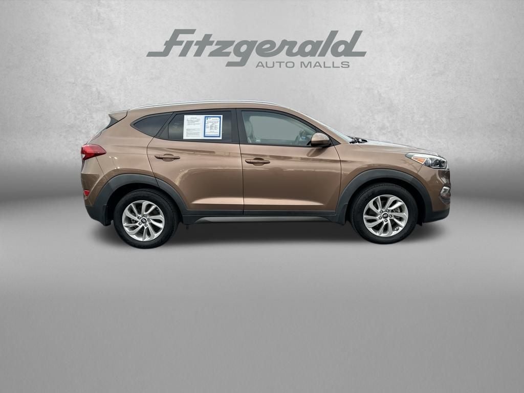2016 Hyundai Tucson SE