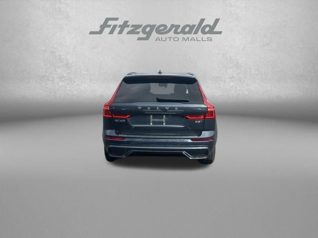 2024 Volvo XC60 B5 Plus Dark Theme