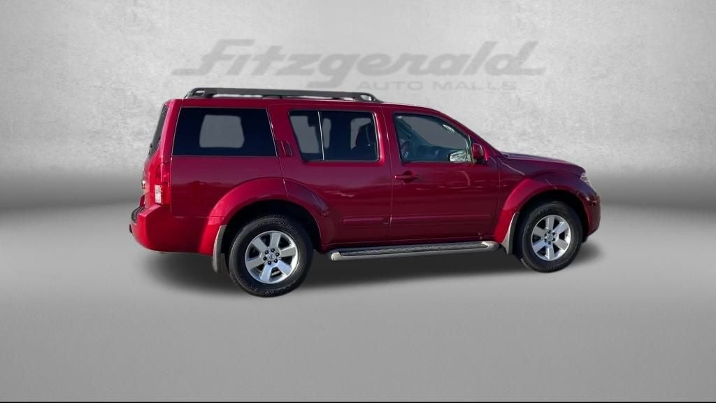 2011 Nissan Pathfinder SV