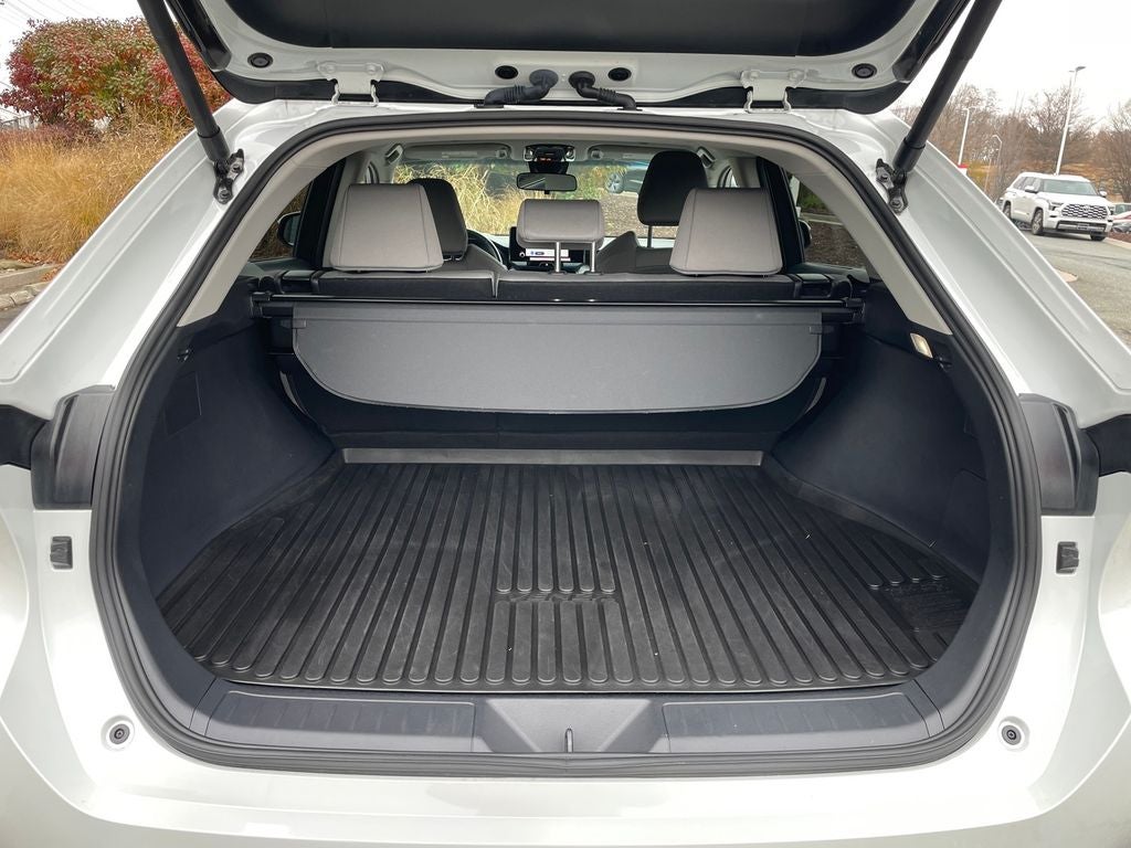 2024 Toyota Venza LE