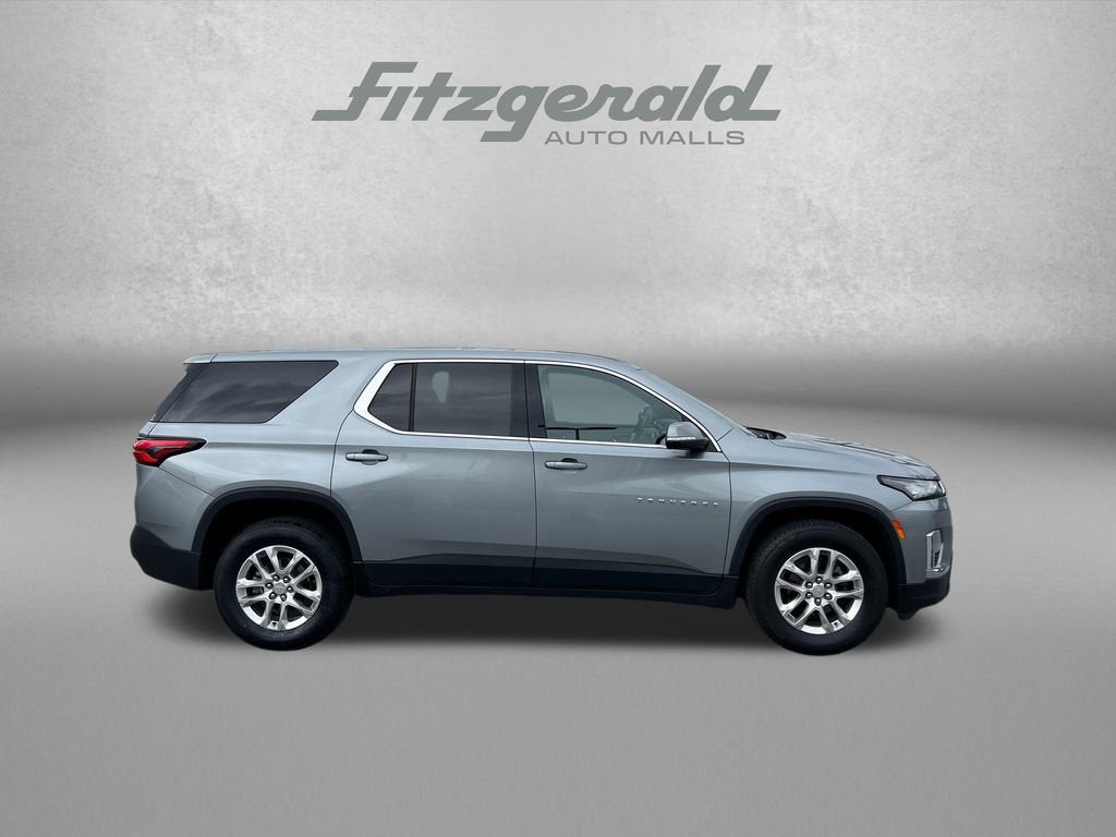 2023 Chevrolet Traverse LS