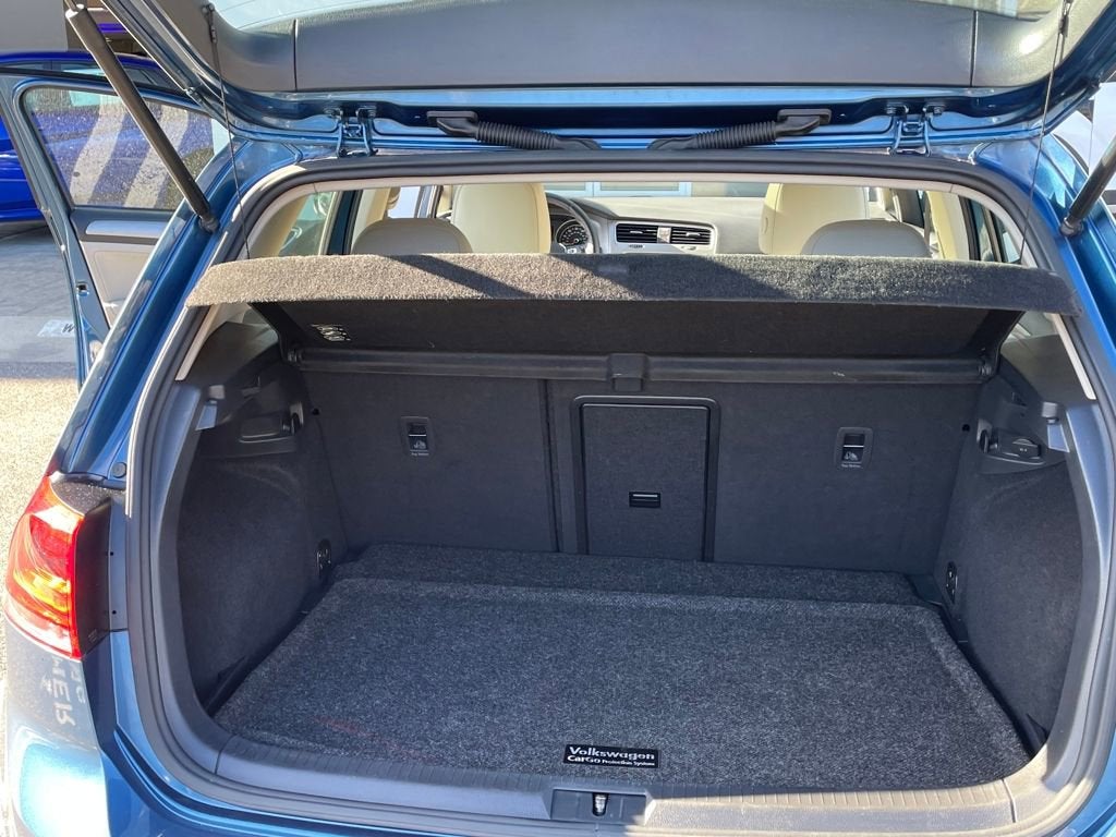 2017 Volkswagen Golf S