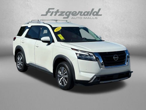 2022 Nissan Pathfinder SL