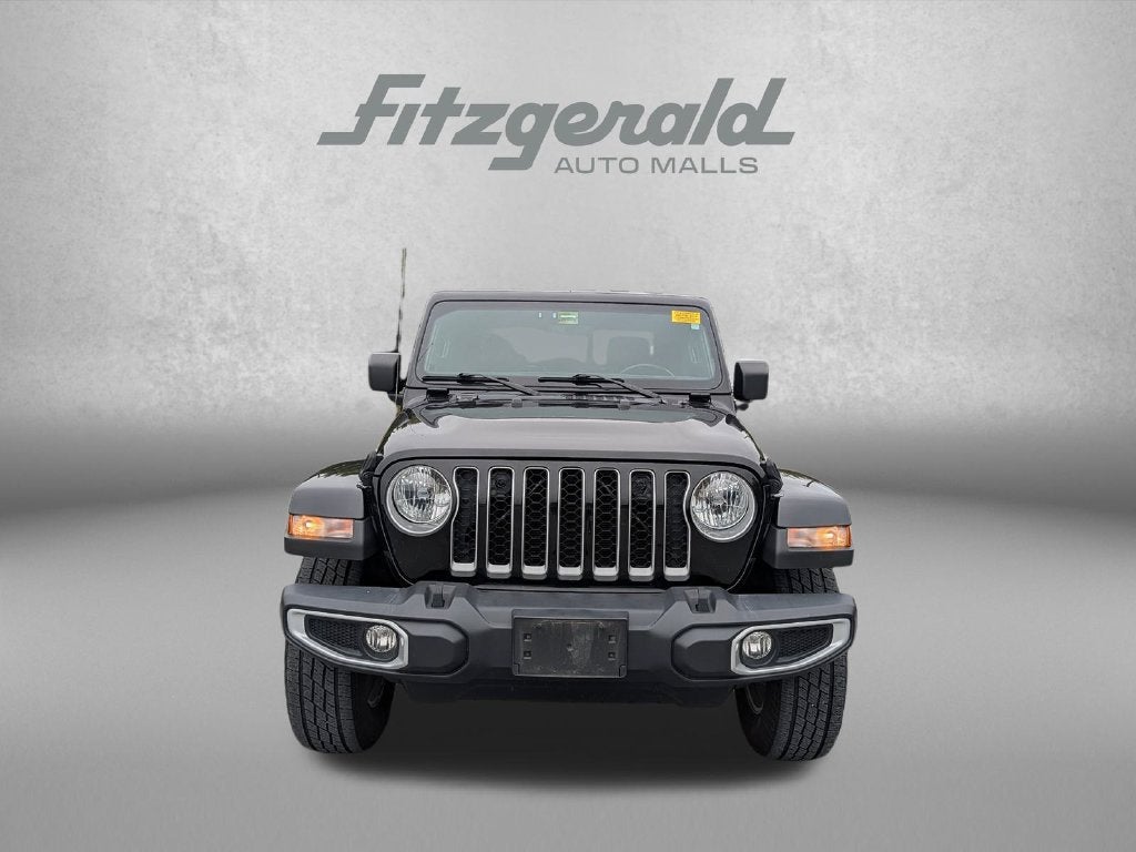 2022 Jeep Gladiator Overland