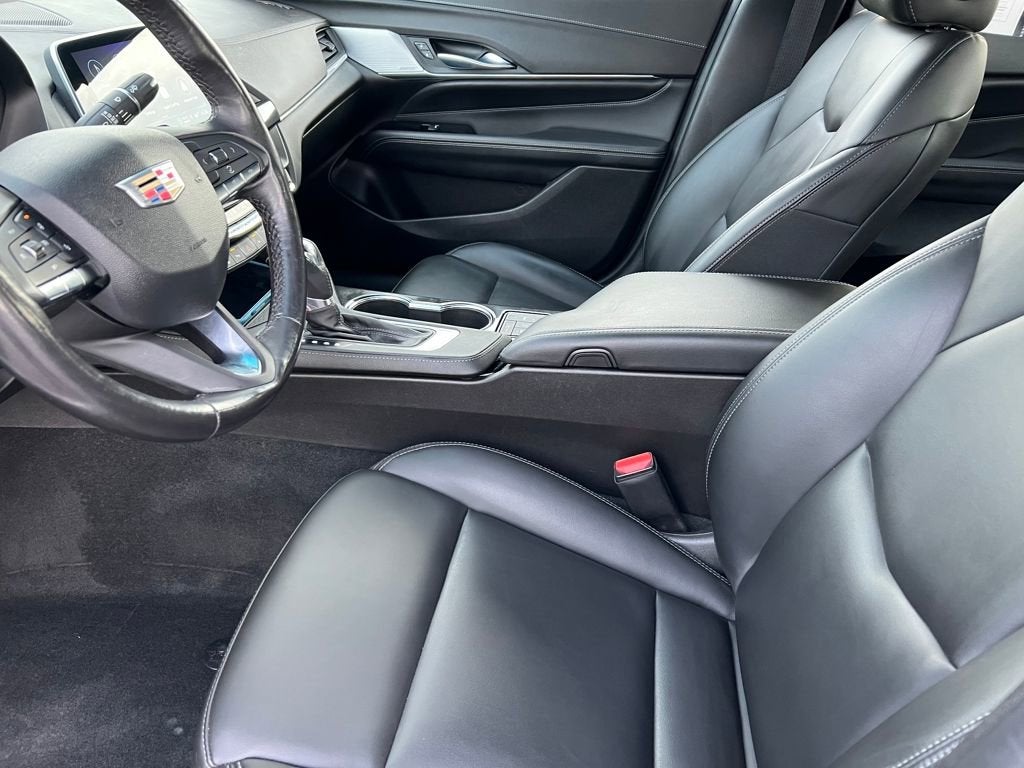 2023 Cadillac CT4 Luxury