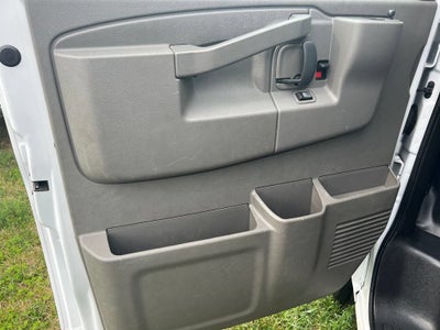 2023 Chevrolet Express Cargo 2500 WT