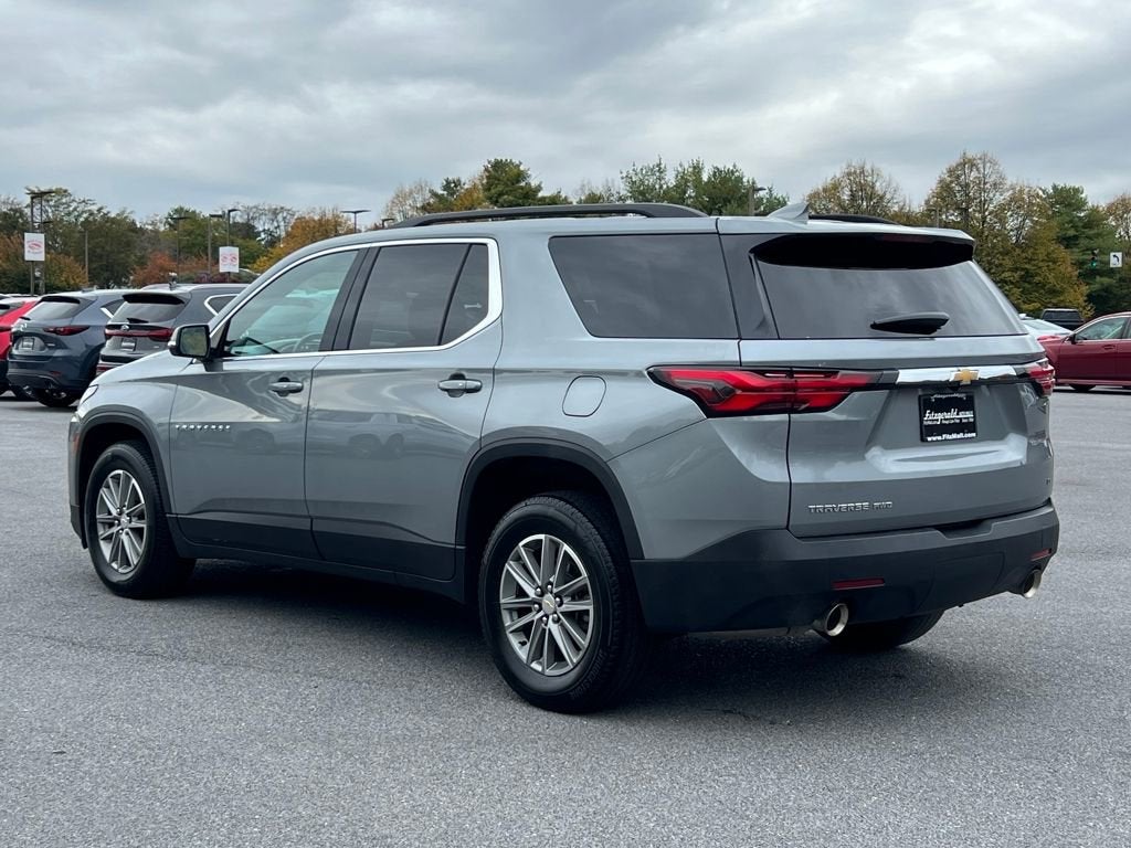 2023 Chevrolet Traverse LT Cloth