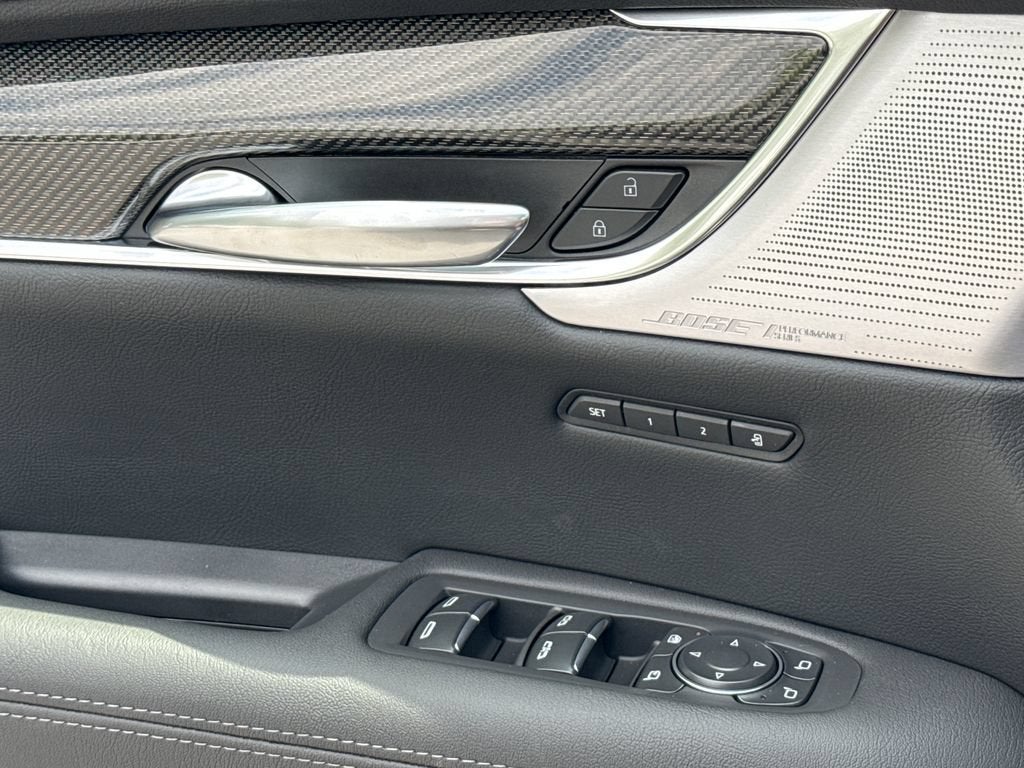2026 Cadillac XT5 Sport