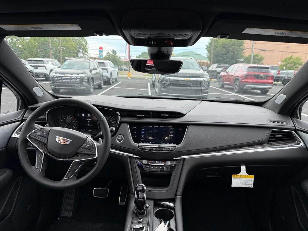2026 Cadillac XT5 Sport