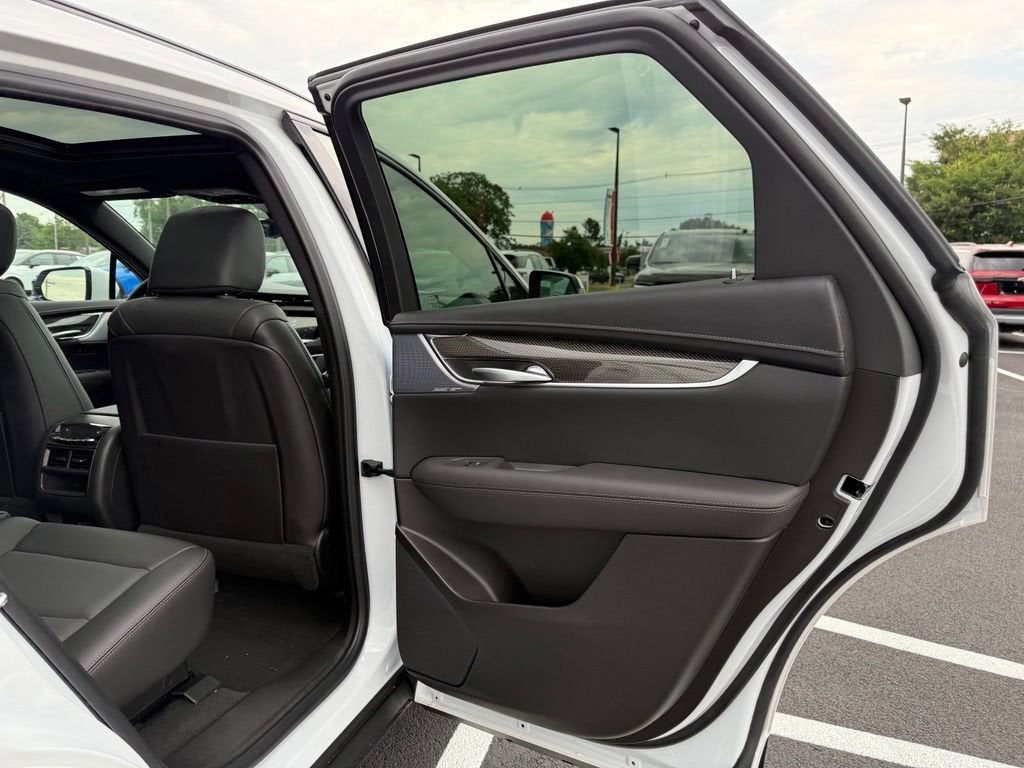 2026 Cadillac XT5 Sport