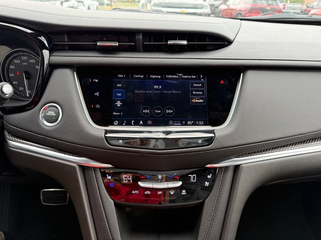 2026 Cadillac XT5 Sport