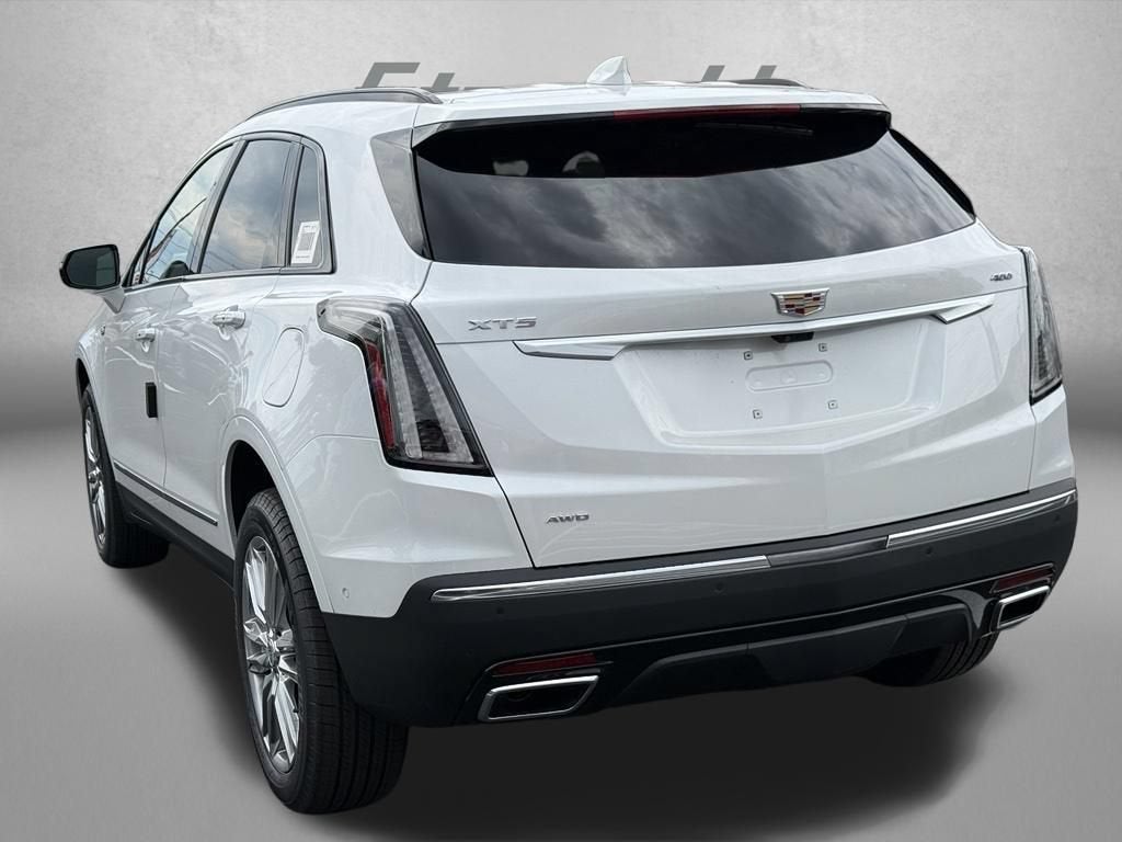 2026 Cadillac XT5 Sport