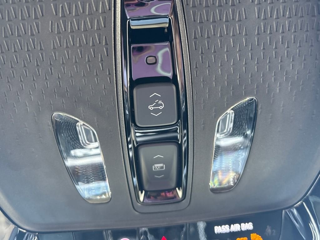 2026 Cadillac LYRIQ Premium Luxury