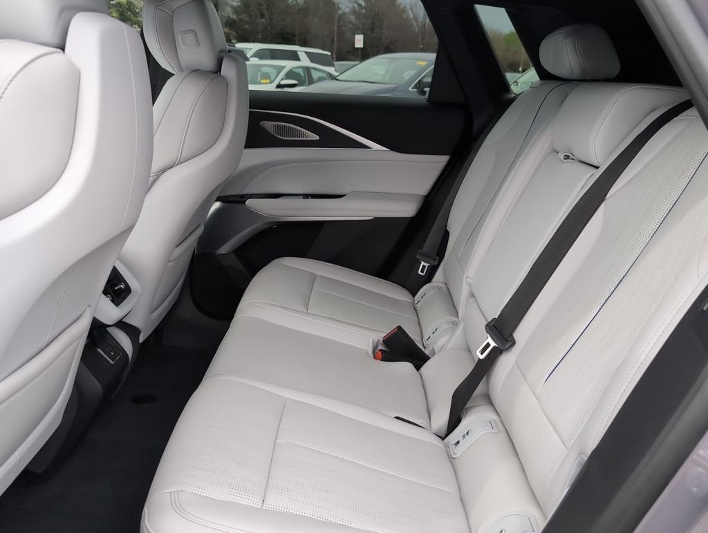 2026 Cadillac LYRIQ Premium Luxury