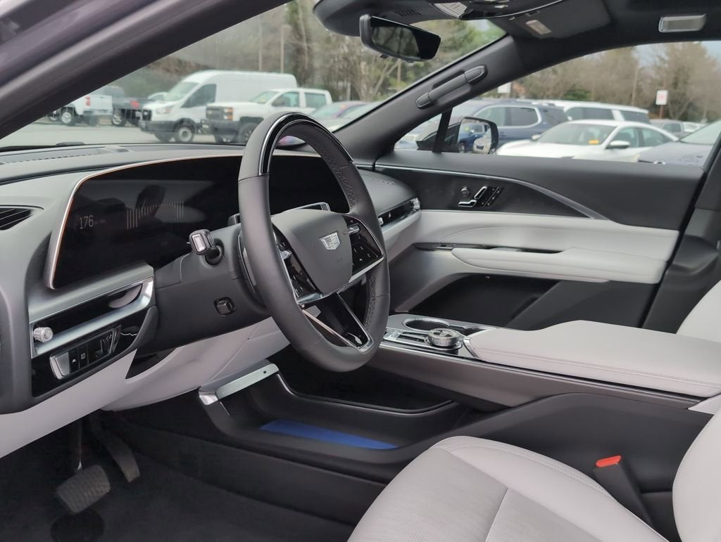 2026 Cadillac LYRIQ Premium Luxury