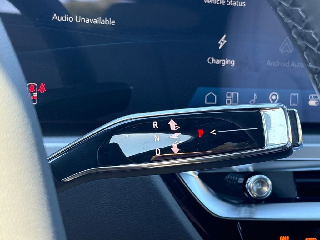 2026 Cadillac LYRIQ Premium Luxury