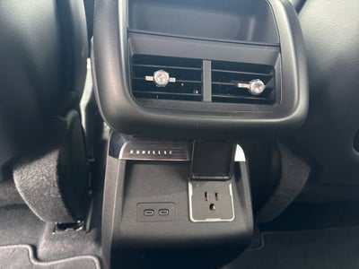 2025 Cadillac LYRIQ Luxury 2