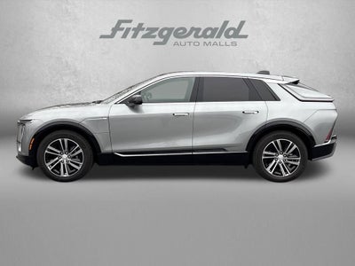 2025 Cadillac LYRIQ Luxury 2