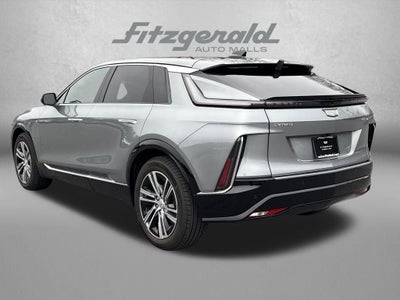 2025 Cadillac LYRIQ Luxury 2