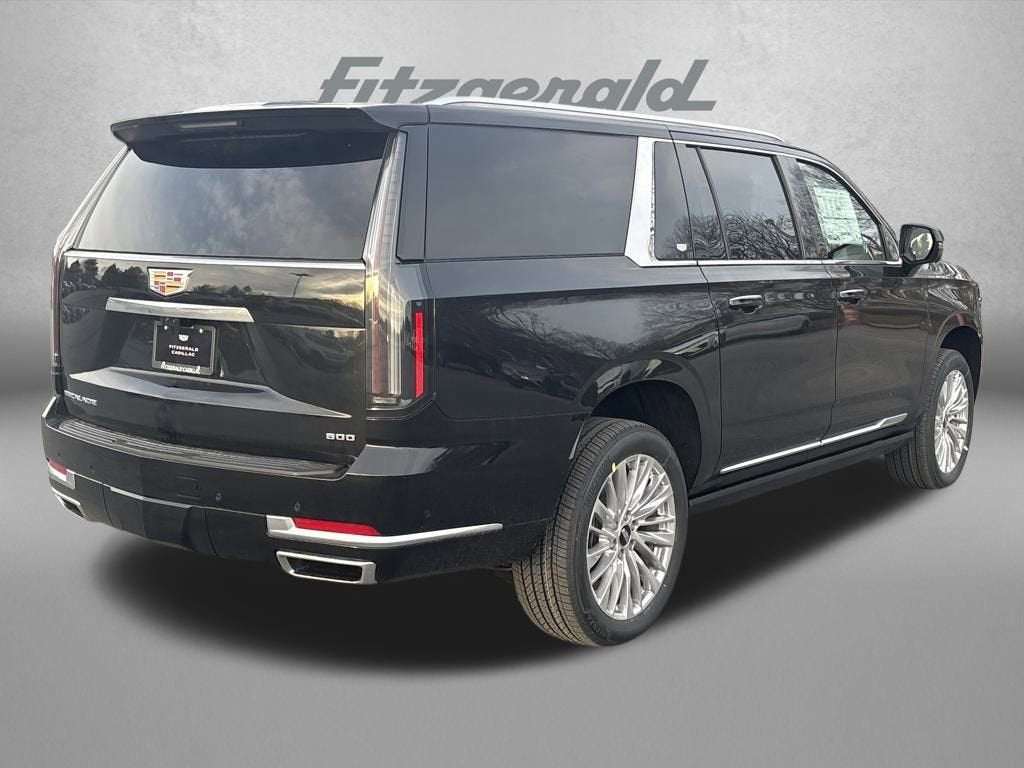 2026 Cadillac Escalade ESV Luxury