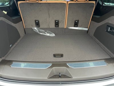 2026 Cadillac Escalade ESV Luxury