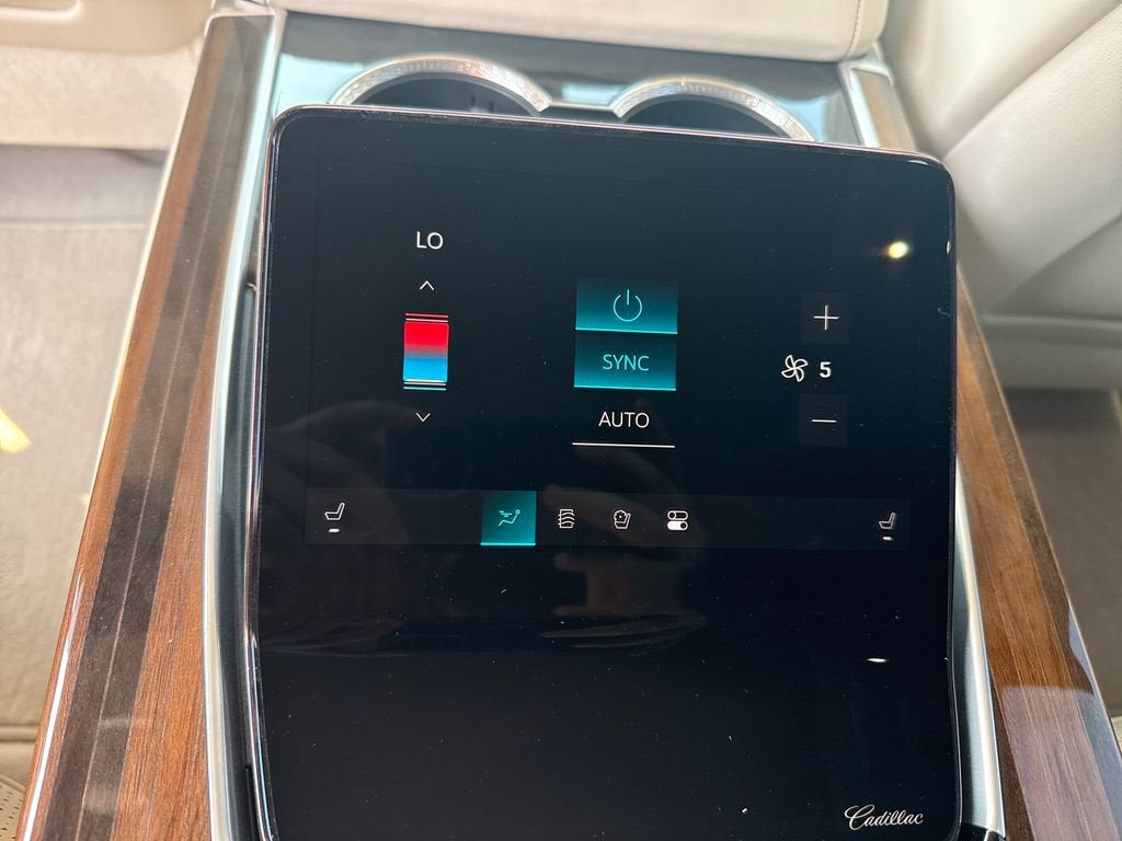 2026 Cadillac Escalade ESV Platinum Sport
