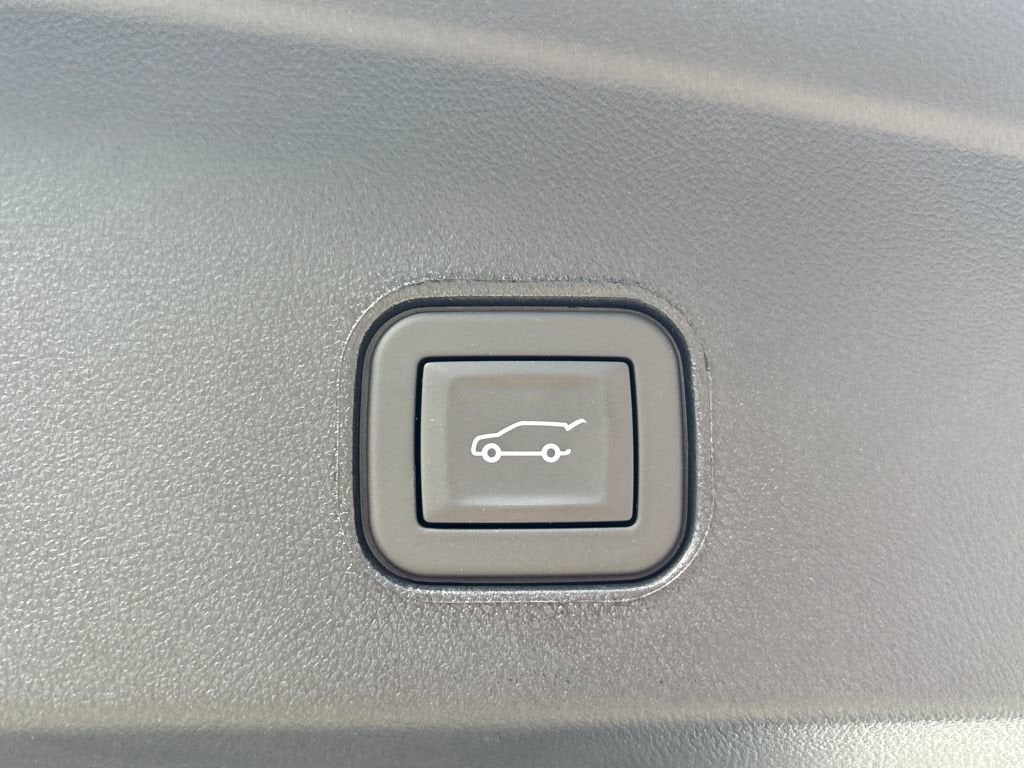 2026 Cadillac LYRIQ V-Series