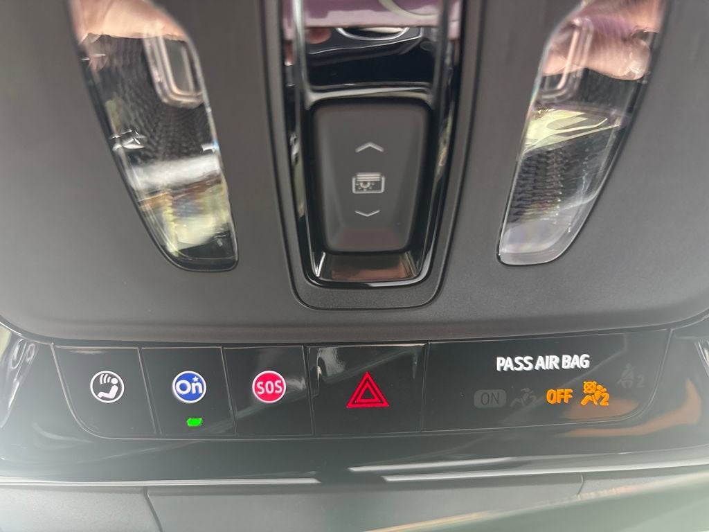 2026 Cadillac OPTIQ Premium Luxury