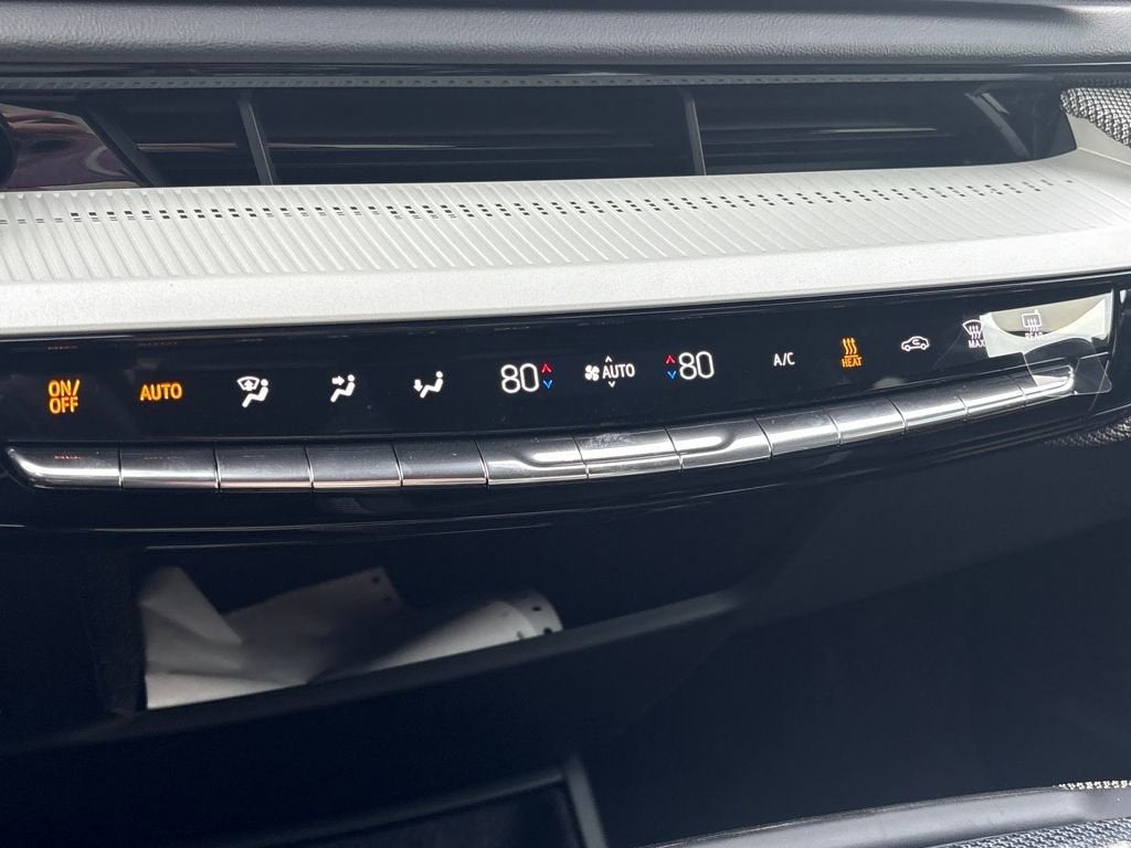 2026 Cadillac OPTIQ Premium Luxury