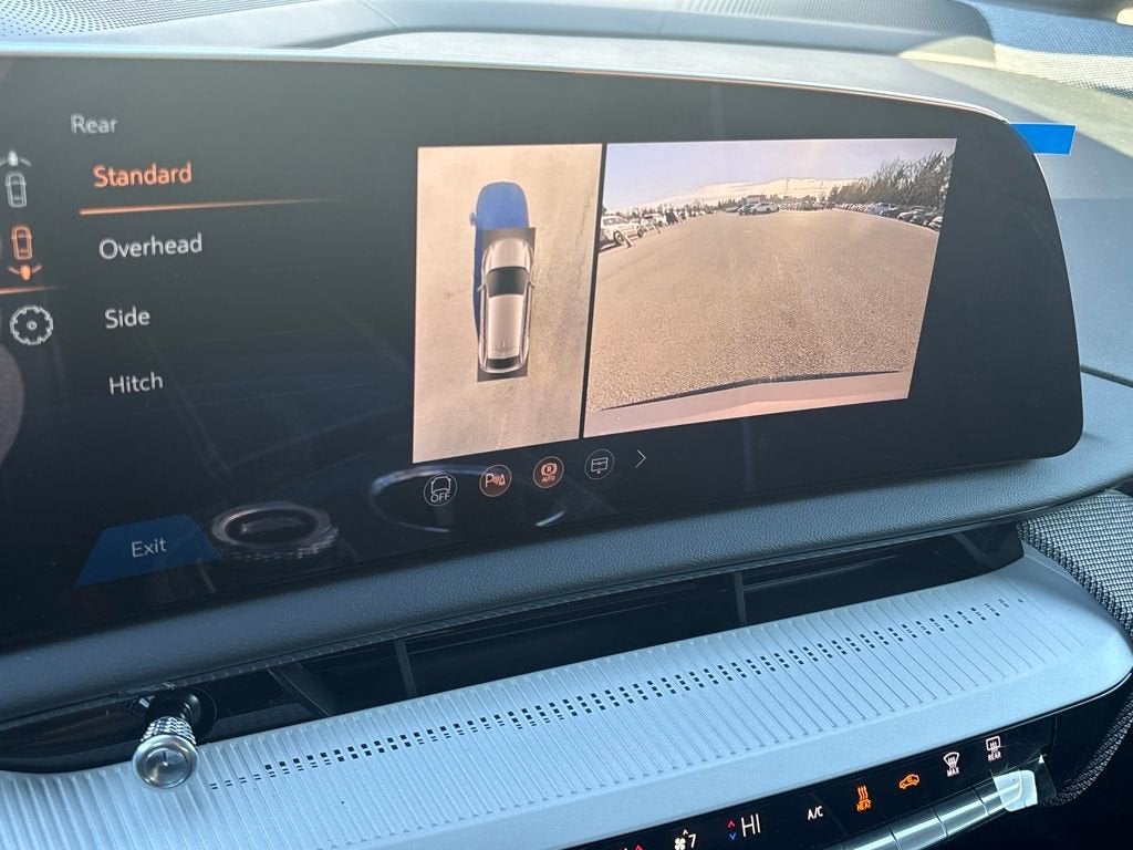 2026 Cadillac OPTIQ Premium Luxury