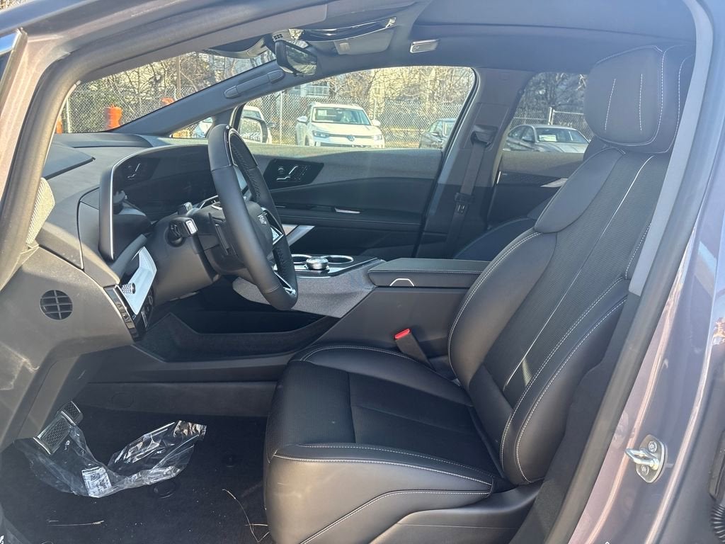 2026 Cadillac OPTIQ Premium Luxury