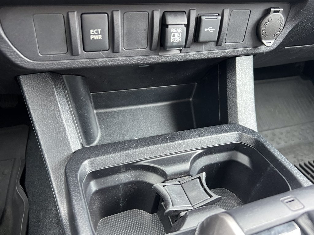 2020 Toyota Tacoma 4WD SR5