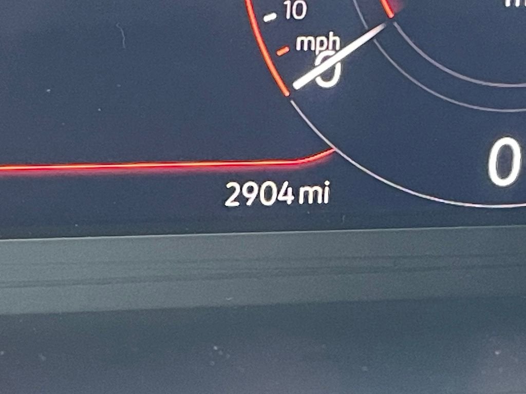 2024 Volkswagen Taos SEL