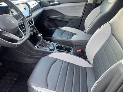 2024 Volkswagen Taos SEL