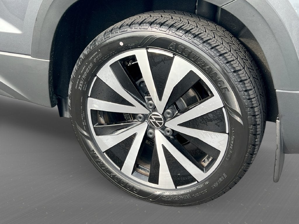2023 Volkswagen Taos SE